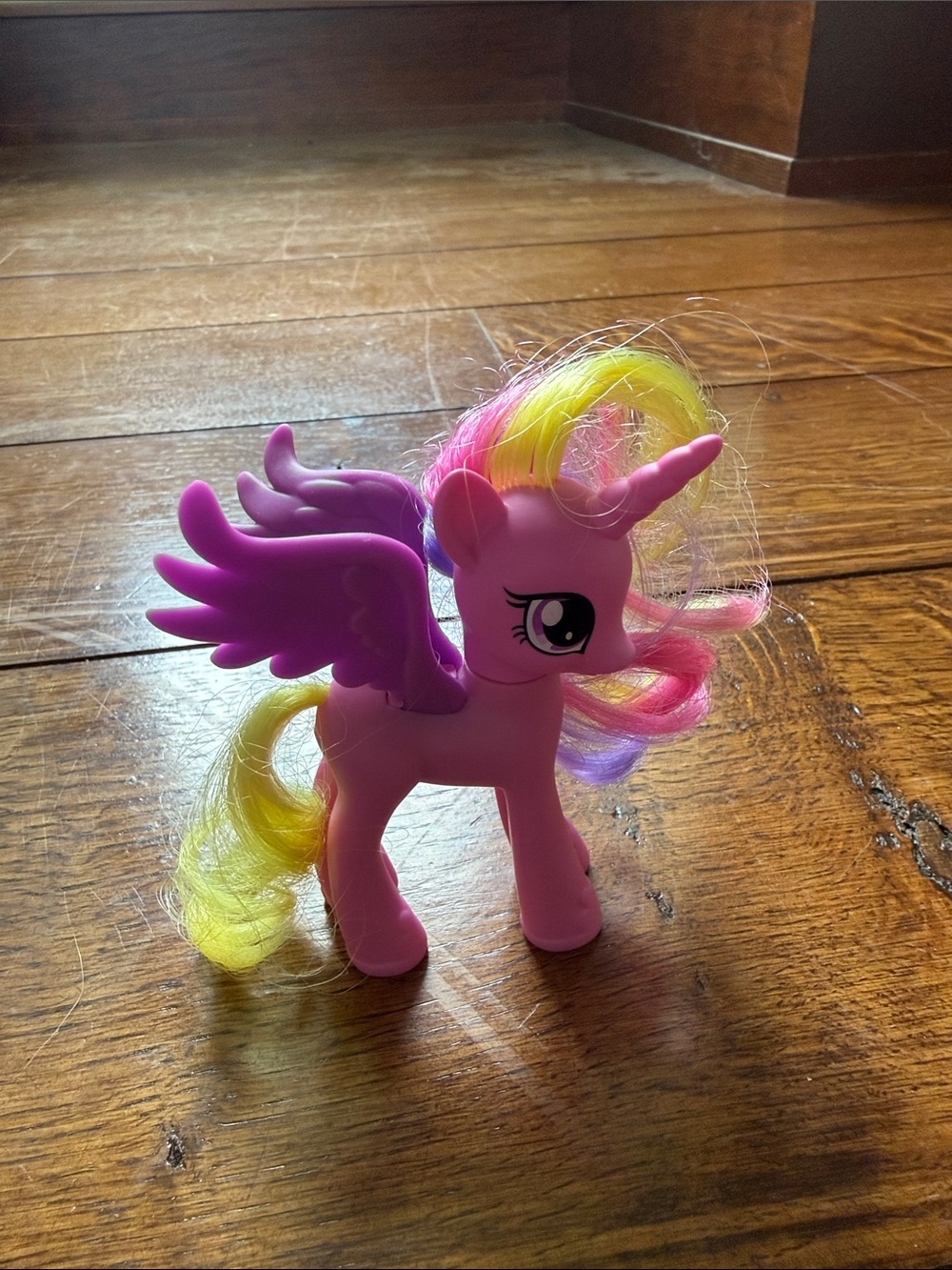 My Little Pony G4 PRINCESS CADANCE Crystal Empire MLP FIM 4" Brushable